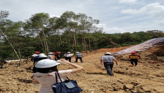 我院在项目工地开展纪律教育学习月活动